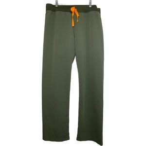 Figs Livingston Basic Scrub Pant In Moss . Size: Large